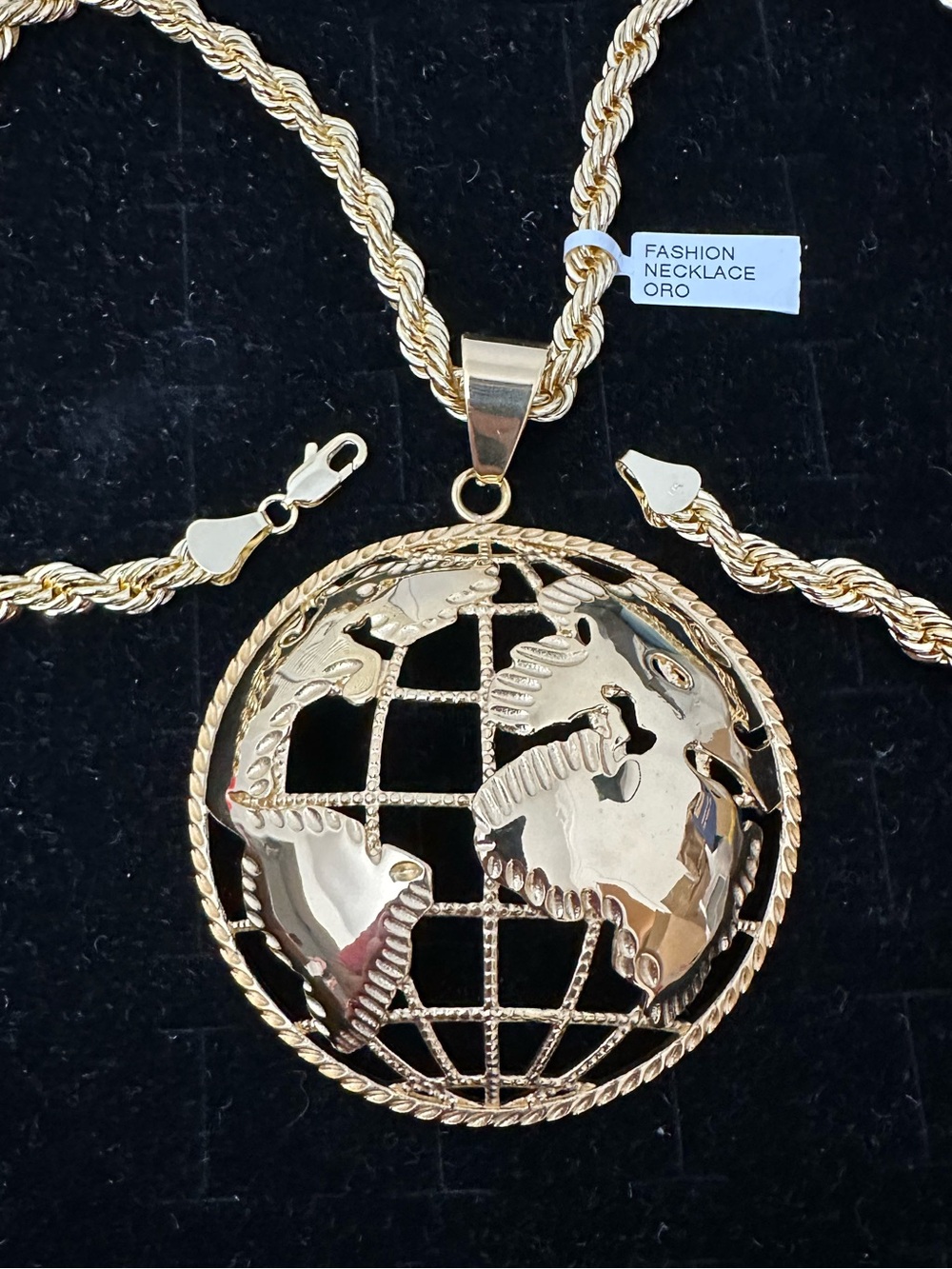 New Gold stainless steel Globe Pendant with new gold plated Rope Chain Necklace